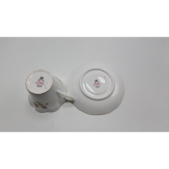 Royal Imperial Bone China Floral Teacup & Saucer Vintage England Set - Picture 6 of 16
